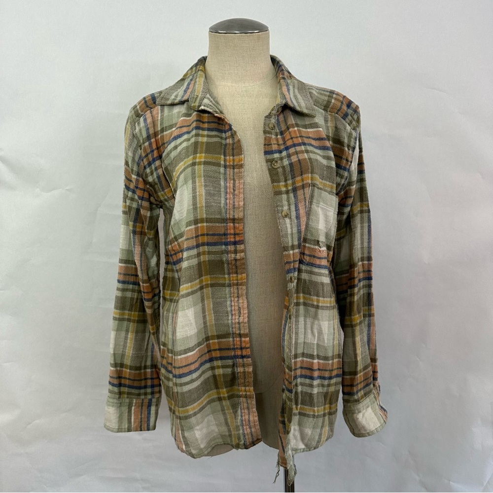 AEO Lightly Distressed Plaid Flannel 459